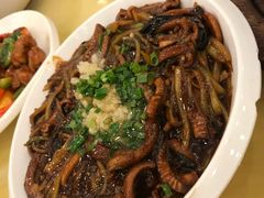 -侬佳蒸菜馆(听潮店)
