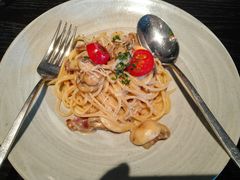 传统熏肉奶油蘑菇细面-当米亚诺意大利餐厅(武汉光谷凯悦酒店)