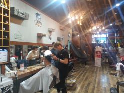 -CUT CUT Hair Salon