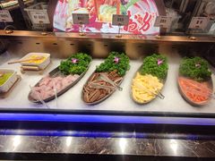 -黑金·寻焰自助百汇·烤肉·火锅(中街店)