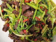 -卢大鲜鱼头捞饭(美利广场店)