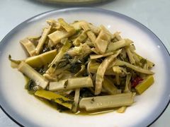 农家炒小笋-钟掌勺忘不了地道湘菜(新天地假日广场店)