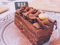 温哥华黑巧克力-RGF(巨鹿路店)