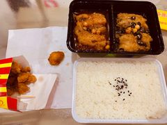 -鲲少爷烤鱼饭.螺蛳粉·清真(爱琴海店)