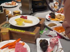 -山焱·炭火自助烤肉(周浦万达店)