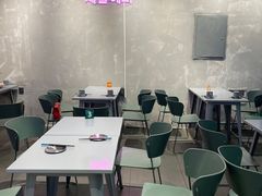 大堂-chicken plus韩国炸鸡(城阳店)