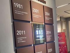 -索菲亚全屋定制衣柜橱柜家具(金源居然之家世纪购物中心店)