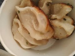 -胡记锅贴·沪上游子老鸭粉丝汤(太原路店)