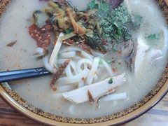 -88号小吃店·经典云南菜·地道纳西美食