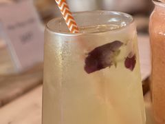 贝尼尼荔枝鸡尾酒-The Rug Cafe(王府中环店)