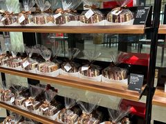 -Laderach 莱德拉(上海环贸iapm店)