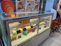 -卷们·现制生日蛋糕·蓝风车动物奶油(金源店)
