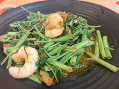 -大树下海鲜饭店