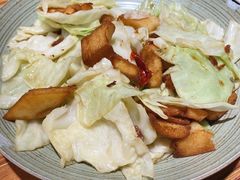 馕炒莲花白-塔哈尔·新疆盛宴(城西银泰店)