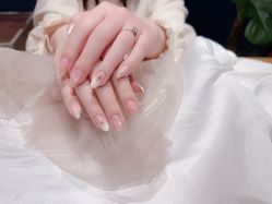 -沫儿·美甲美睫·半永久·皮肤管理