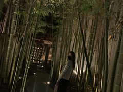 -穹六人间 people 6(岳阳路店)