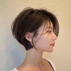 -BULB STUDIO 巴柏明星发型工作室