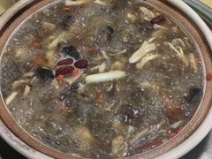 -东巴谷野生菌火锅餐厅