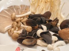 -世贸万锦大酒店·烹大师火锅达人