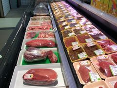 -中百仓储超市有限公司(越秀星汇维港店)