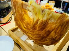 招牌奶香饼-关东小磨东北菜(上海长风大悦城店)