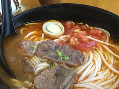 -三千粉牛肉米粉(来客茂店)