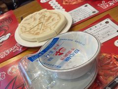 -李双猪·小龙虾·烧烤·羊肉煲(乐山店)