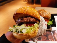 -The Habit Burger Grill 哈比特汉堡(复兴soho店)