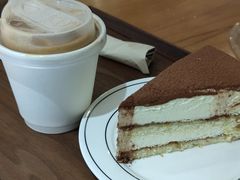 -有猫主题·治愈系猫咖(曾厝垵店)