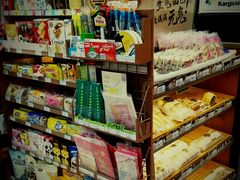 -全家便利店(兴贤路店)