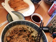 -沪西老弄堂面馆(定西路店)