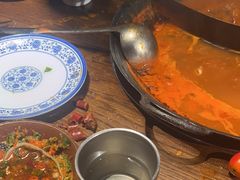 -萍姐火锅·公路夜市(武汉首店)