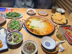 -洱火云南酸菜牛肉火锅(石景山当代商城店)