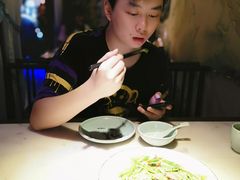 -韵秋荷(宝山龙湖天街店)