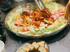 -山·烤辣鸡韩国料理(西溪路店)