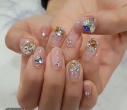 -IDO美甲美睫