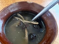 -老字号眼镜子煎包汤包店