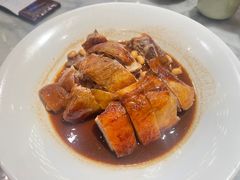 -蝴蝶里·粤菜·点心(滨江龙湖店)