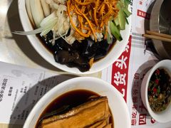 -老佛爷炭火蛙锅直营(清滨路总店)