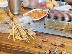 -哈尔滨小酒馆·鲜肉现穿自助烧烤(康新花园店)