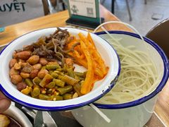 螺狮粉-顶上头·螺蛳火锅(五一新村店)