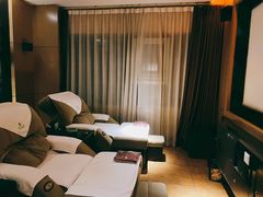 -金色印象·4K影院式足体养生(南坪桃源店)