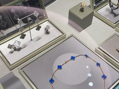 -梵克雅宝(国贸商城店)