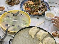 -一口猪海鲜浑锅·东北家常菜