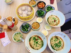 秃黄油虾仁拌面-朱洪元苏式面馆(绿宝广场店)