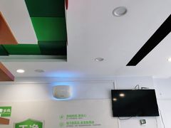 -老乡鸡(滨湖假日店)