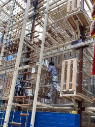 -PIPIKINGDOM皮皮王国欢乐号(欢乐海岸购物中心店)