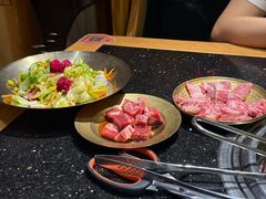 -韩烧牛中牛·甄选黑牛烤肉(黑金店)