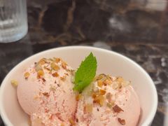-LESCEDARS Brasserie Bistro香柏树