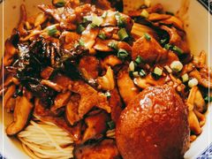 -沪西老弄堂面馆(定西路店)